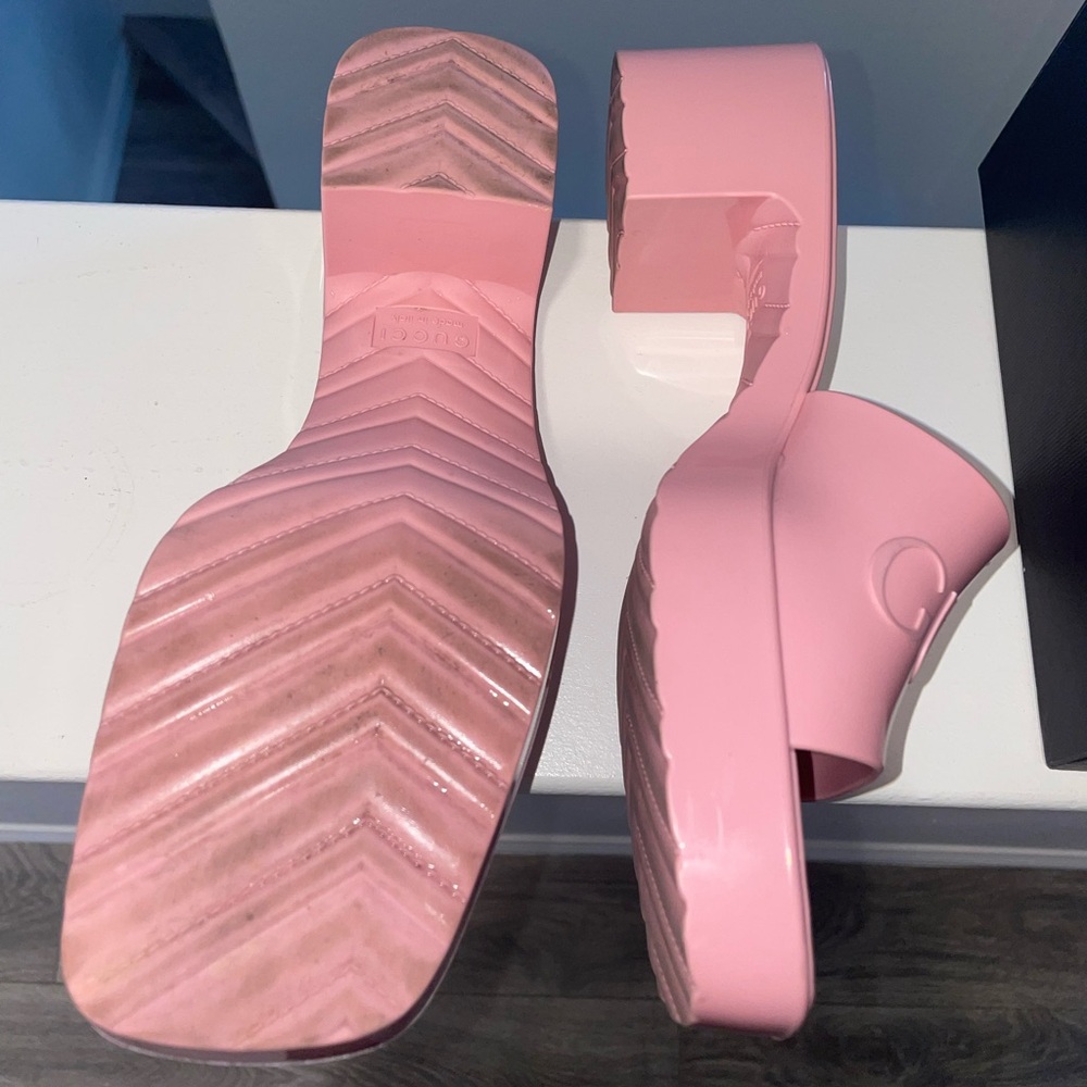 Gucci Rubber Slides - Picture 4 of 5